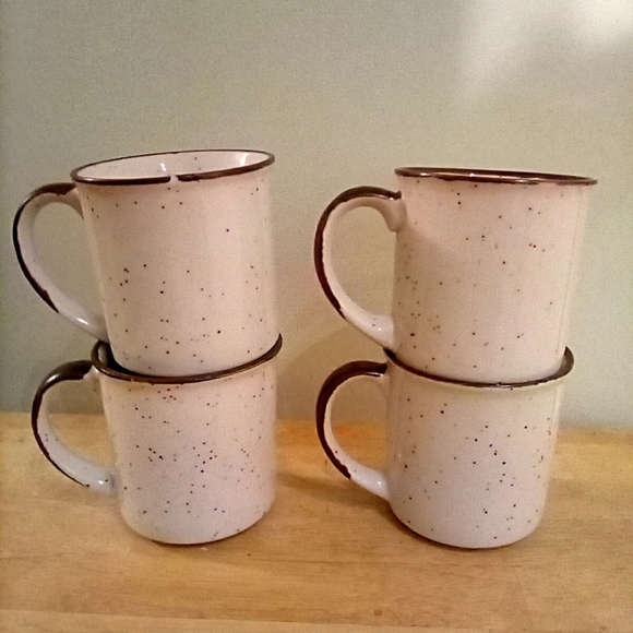 Otagiri floral coffee mugs - Picture 2 of 3